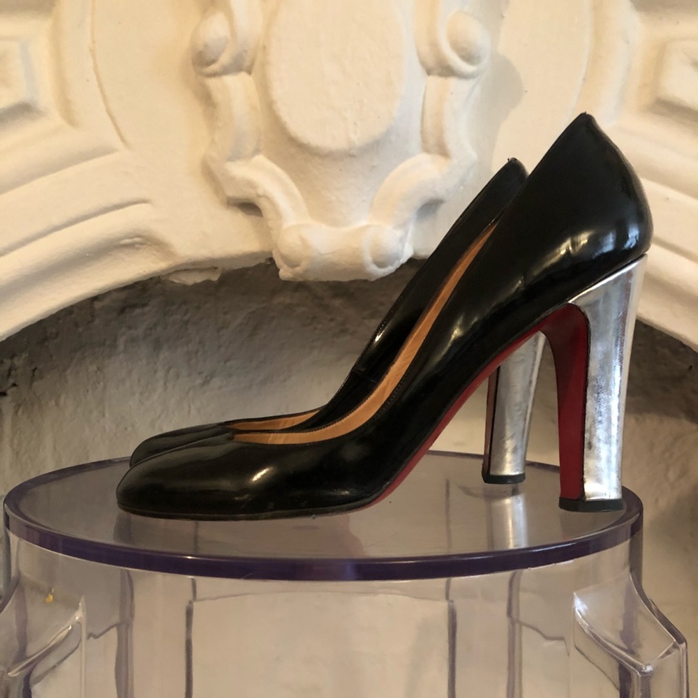 COPY - Christian Louboutin patent pumps.